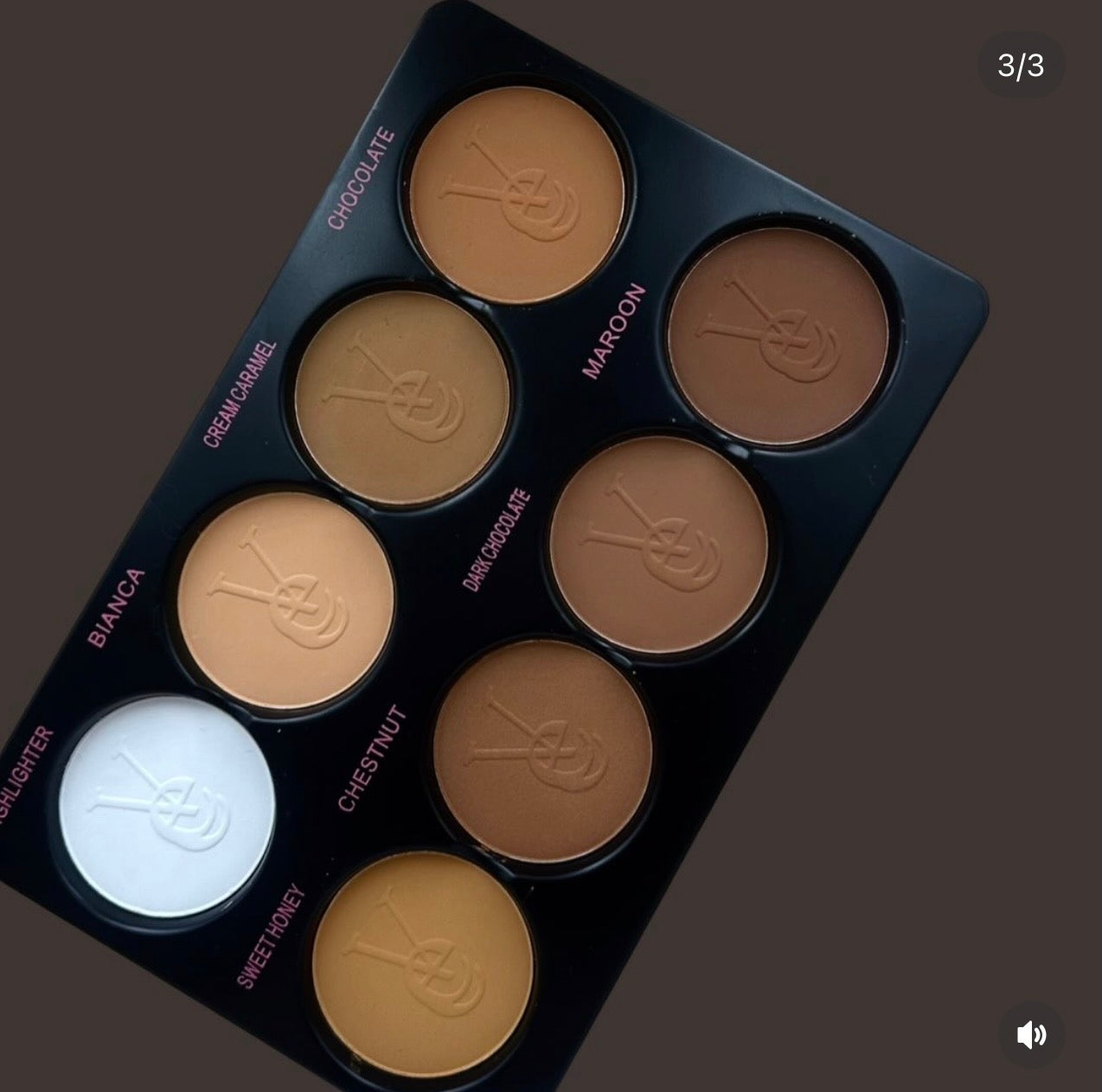 Vee Beauty 8 in 1 powder palette